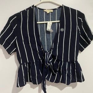 LA Hearts knot tie shirt